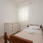 Kuca Za Odmor Stina,